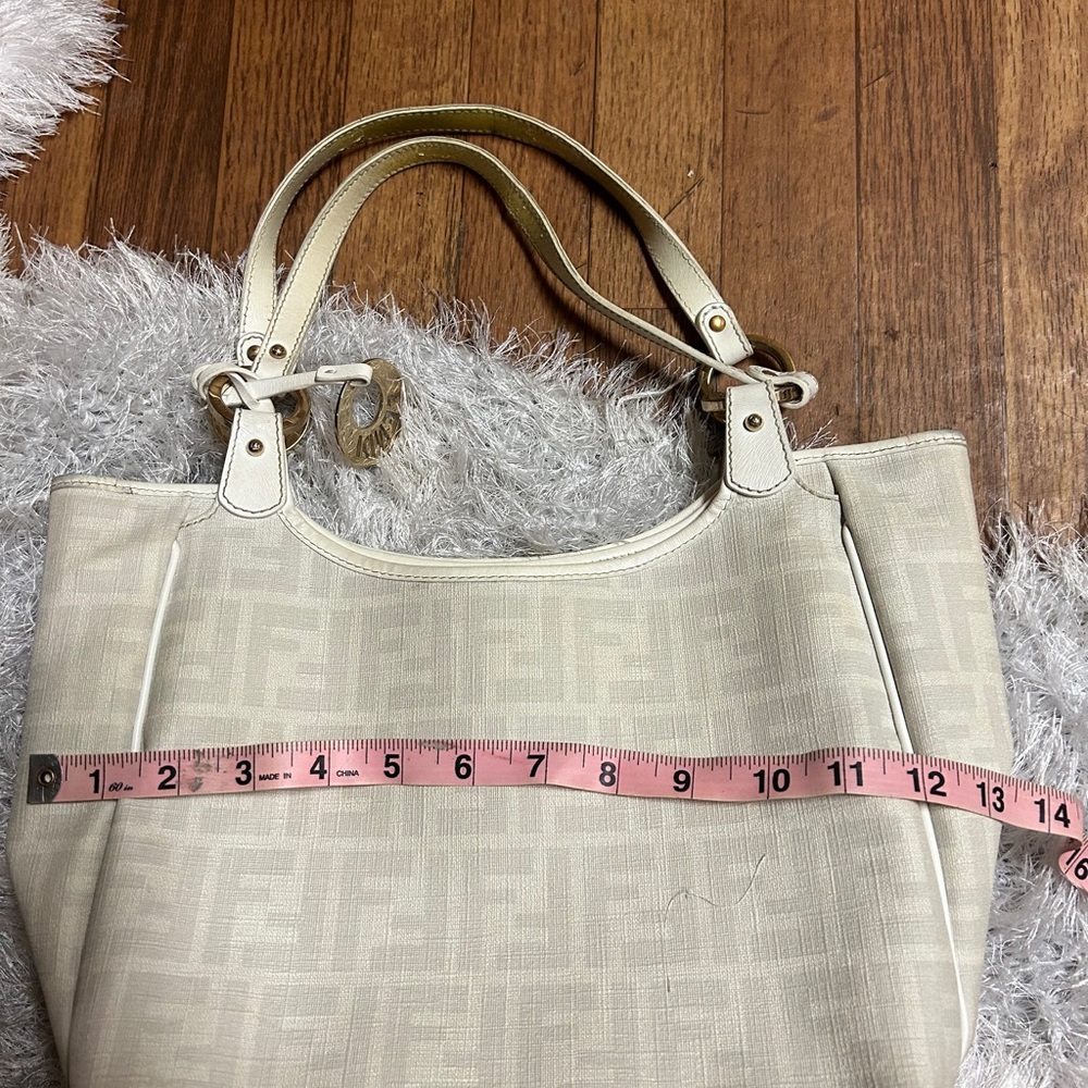 Authentic FENDI Off White Zucca Coated Canvas totebag - Picture 7 of 16
